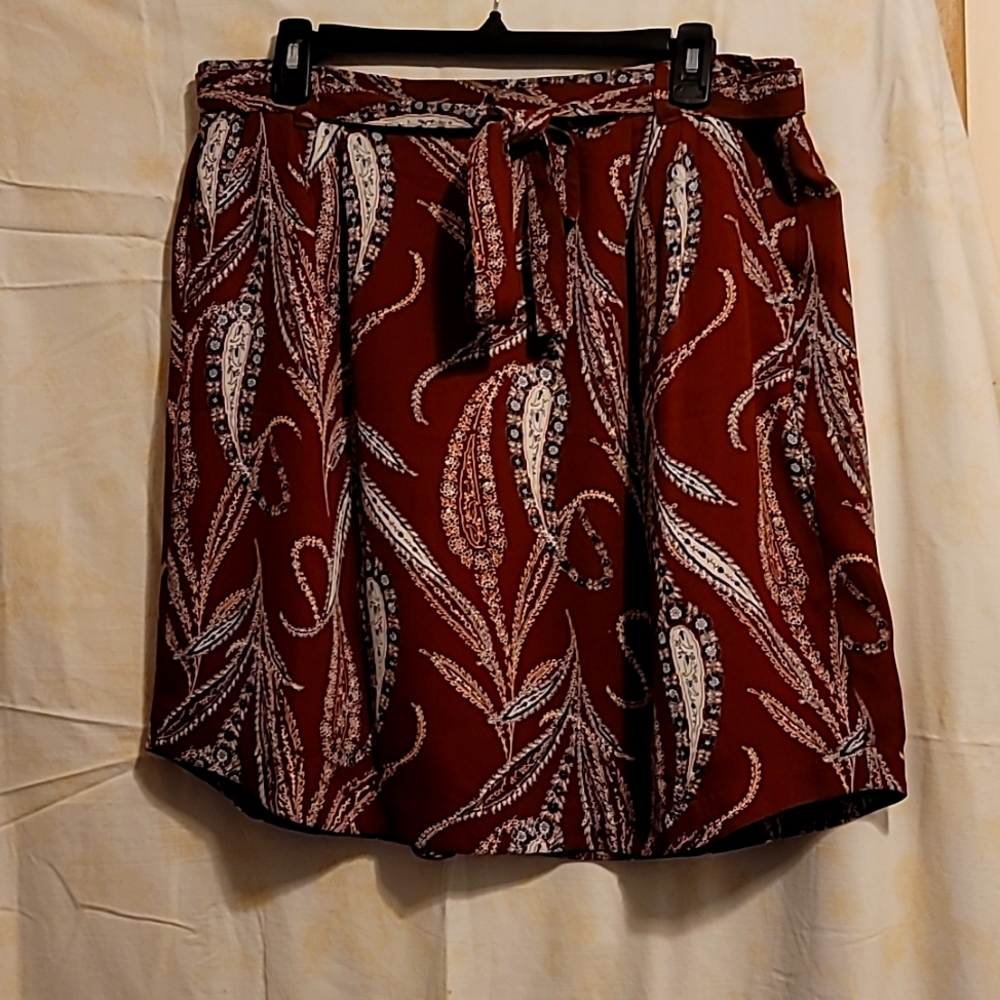Loft Skirt Sz. Lg.